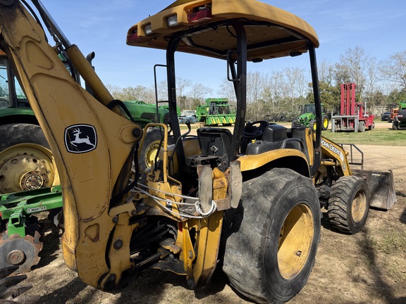 2004 John Deere 110TLB Photo 4