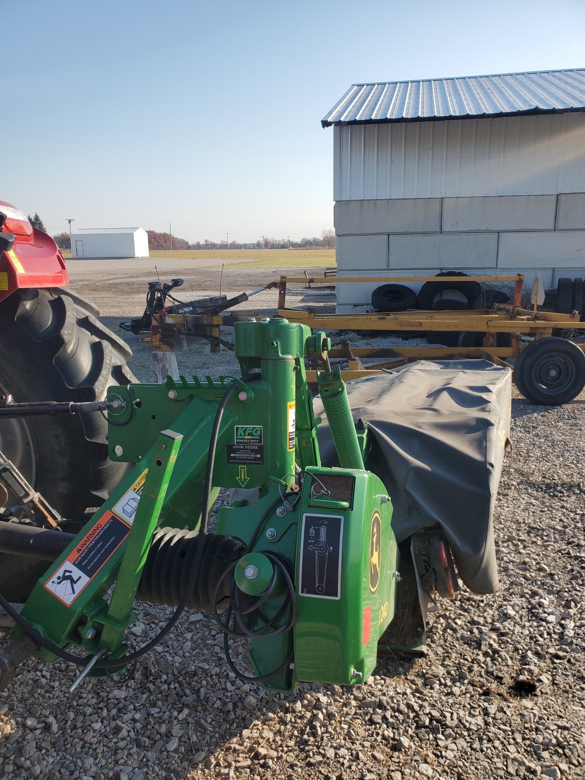 2020 John Deere R240 Image 3