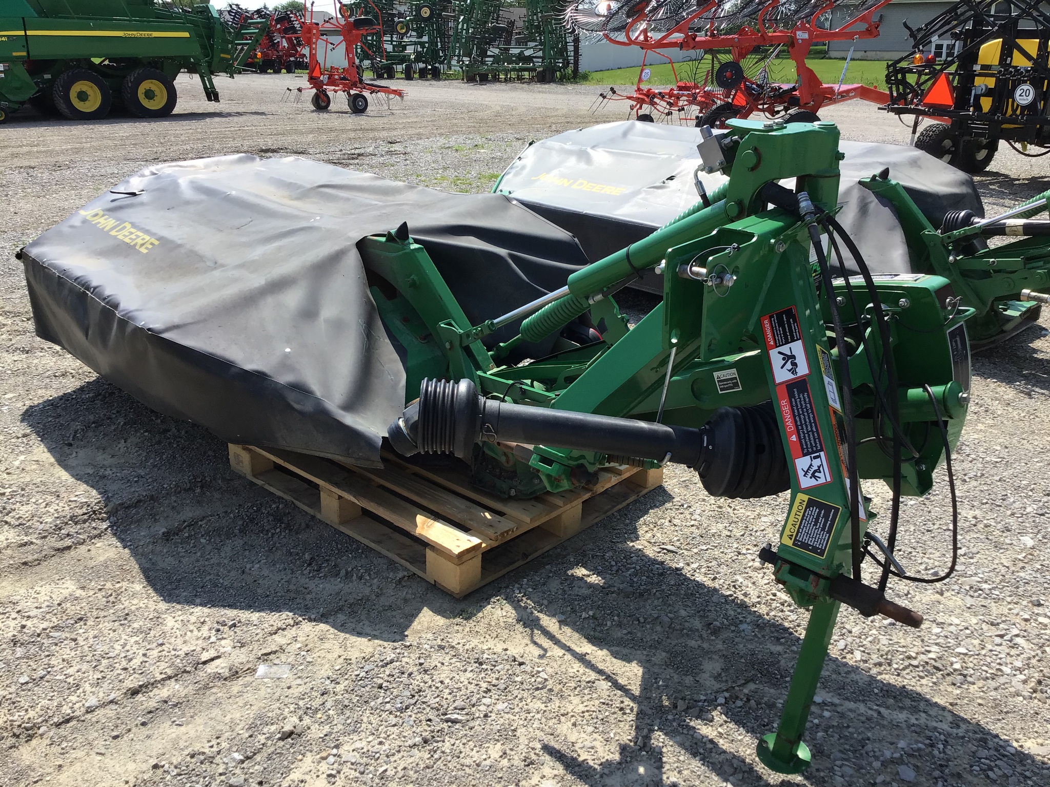 2020 John Deere R240 Image 2
