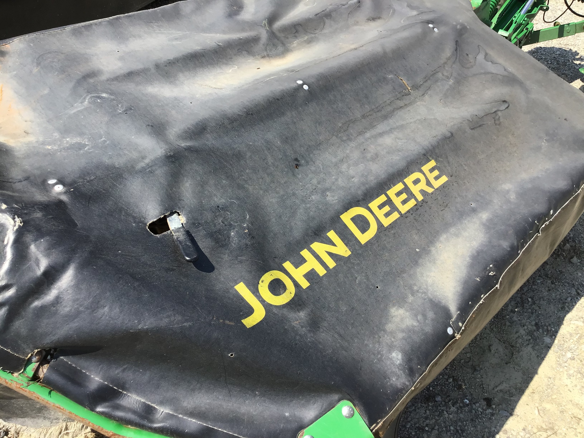 2020 John Deere R240 Image 8