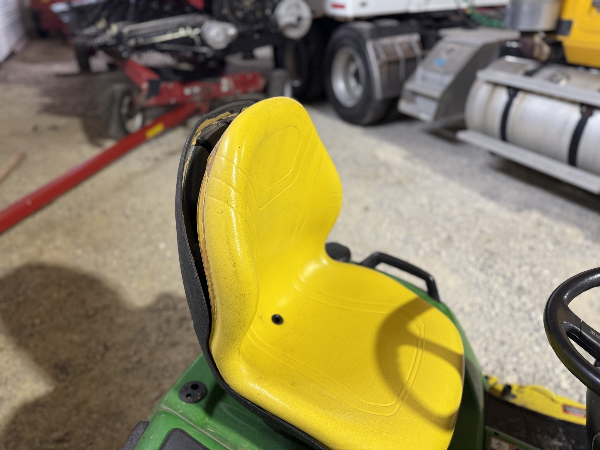 2013 John Deere X540 Image 3