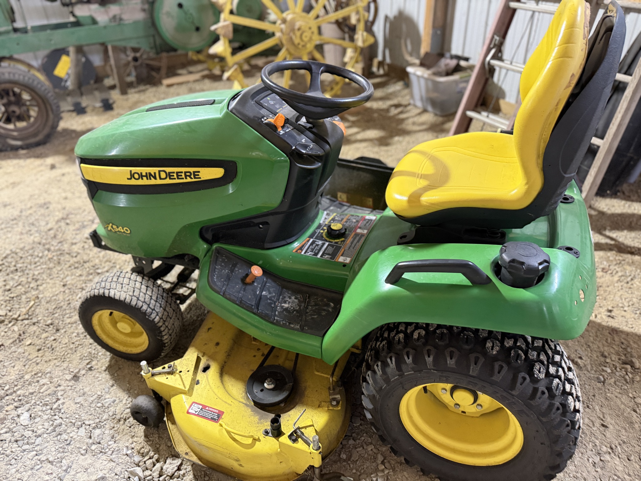 2013 John Deere X540 Image 5