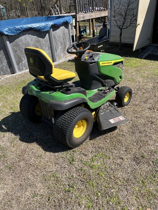  John Deere S130 Photo 2