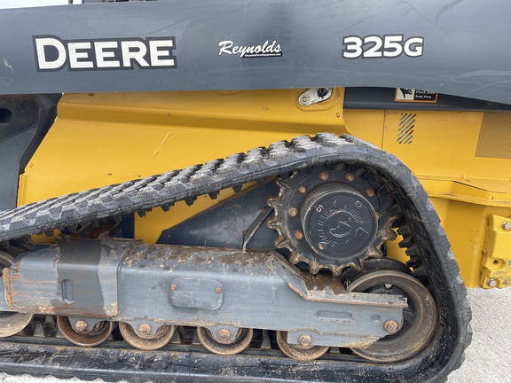 2023 John-Deere 325G
