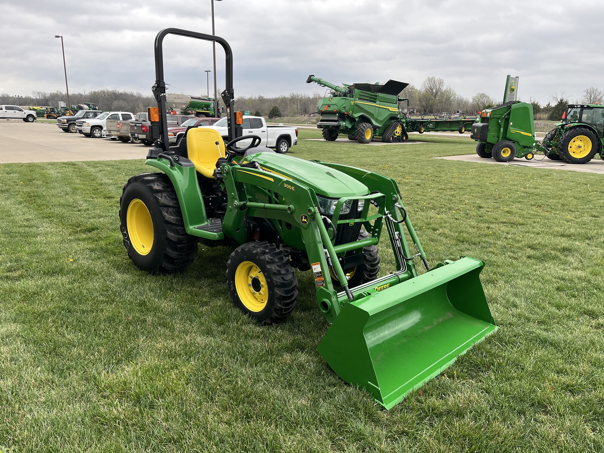  2025 John Deere 3038E at Heritage Tractor in Adrian, MO