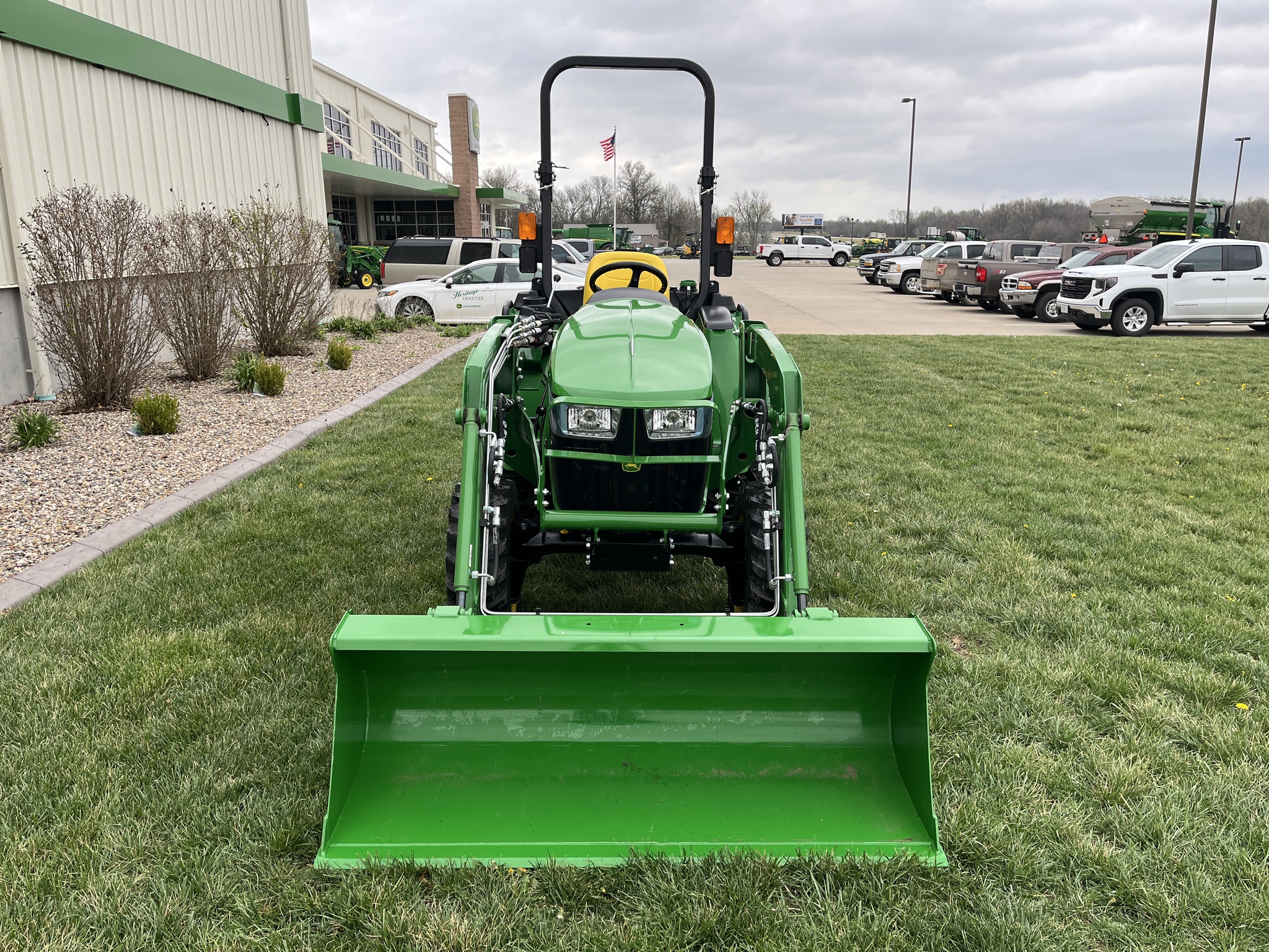  2025 John Deere 3038E at Heritage Tractor in Adrian, MO