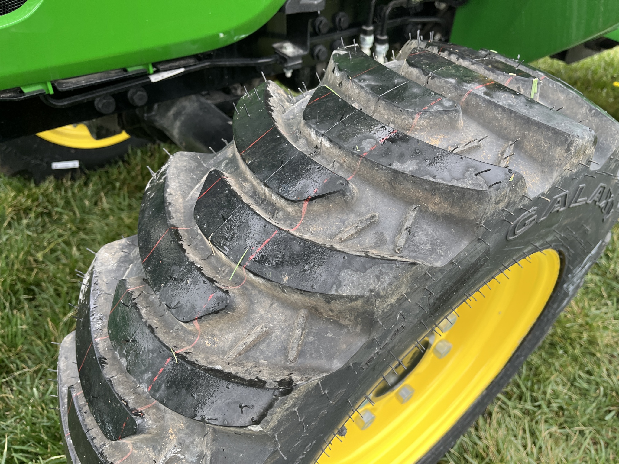  2025 John Deere 3038E at Heritage Tractor in Adrian, MO
