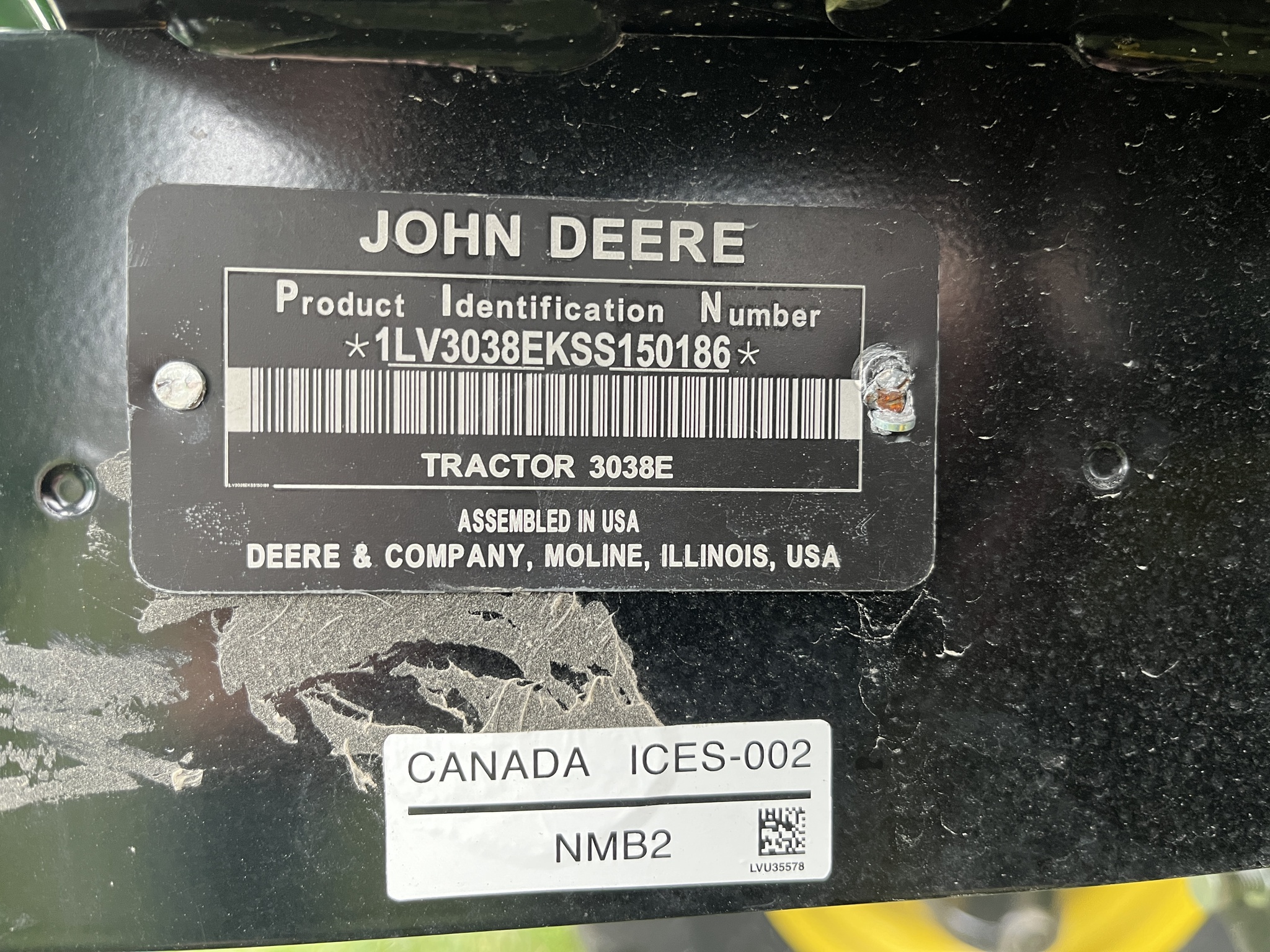  2025 John Deere 3038E at Heritage Tractor in Adrian, MO