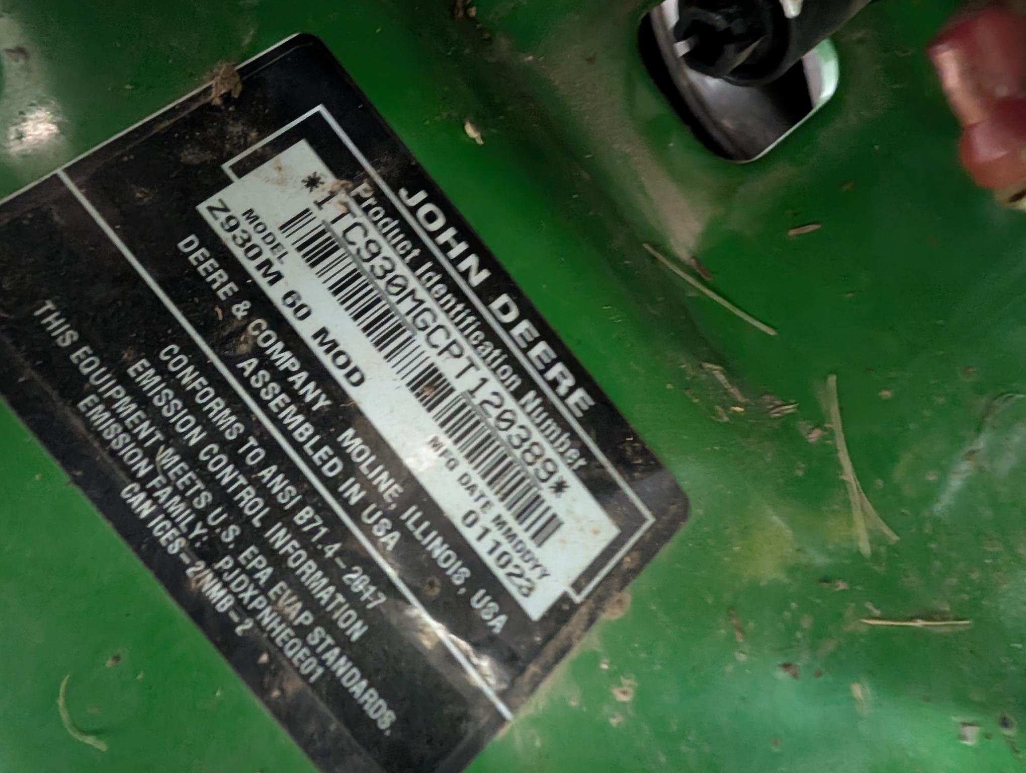 2023 John Deere Z930M Image 3