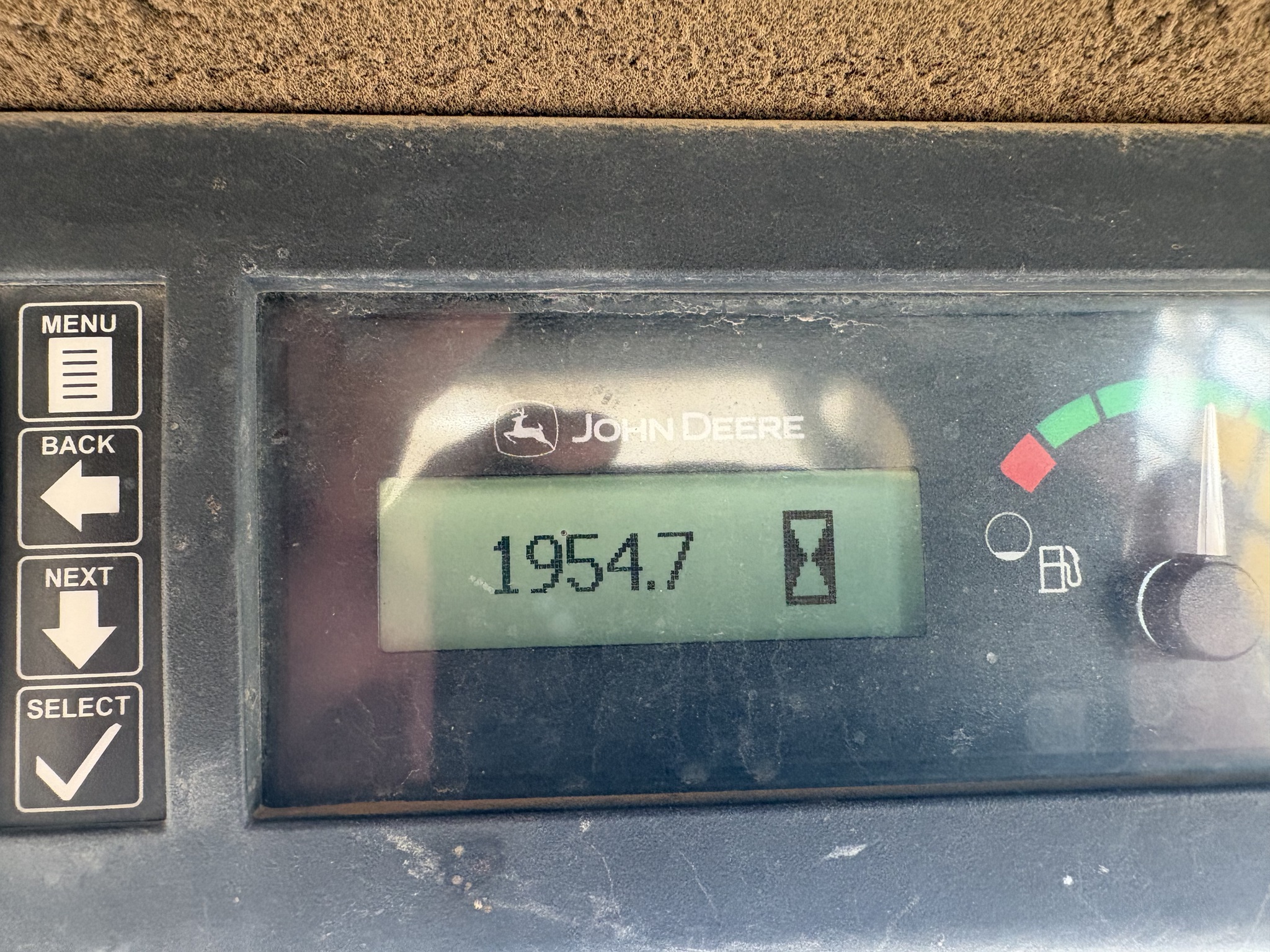 2008 John Deere 325 Image 8