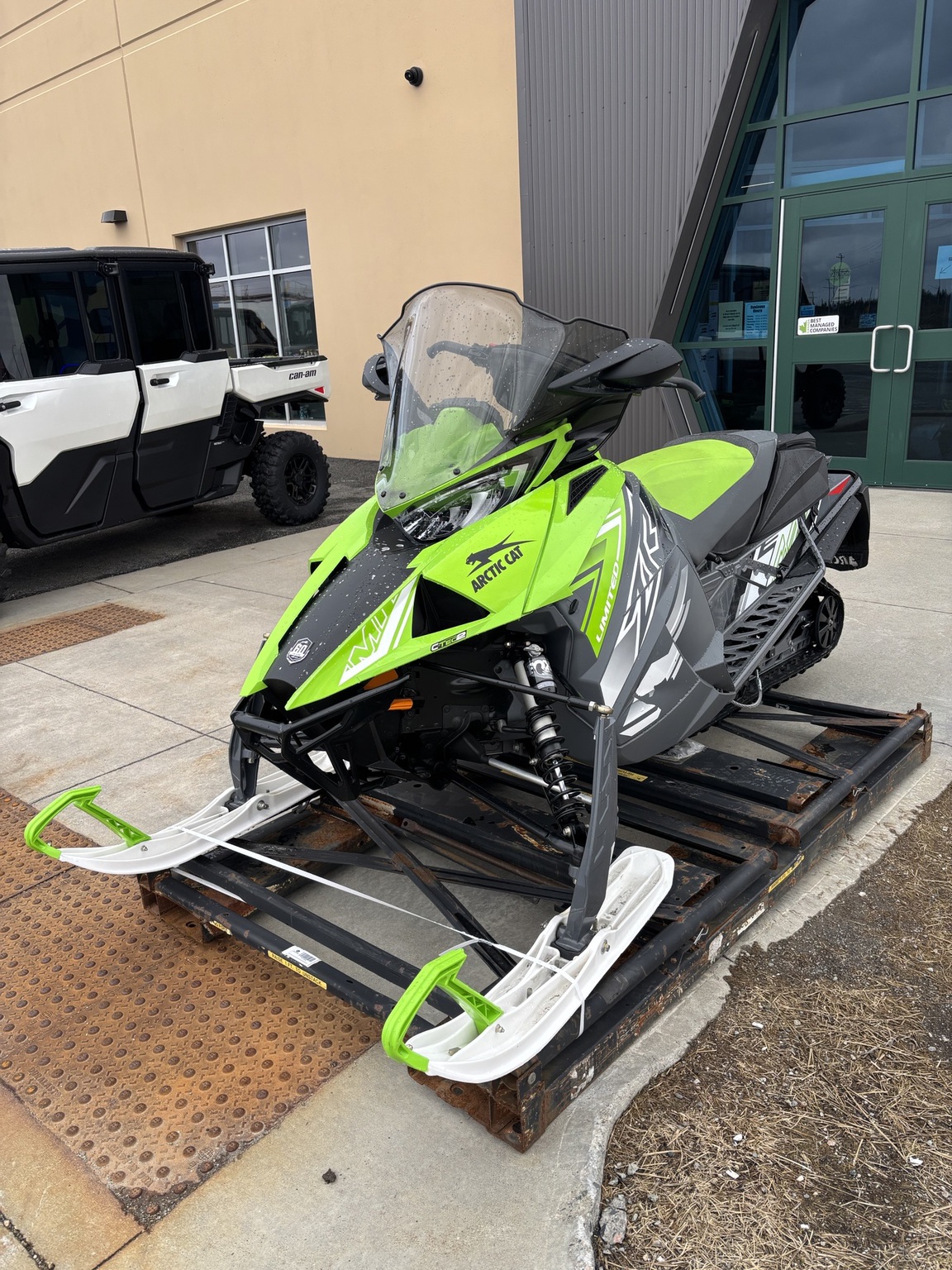 2022 Arctic Cat ZR 6000 Image 2