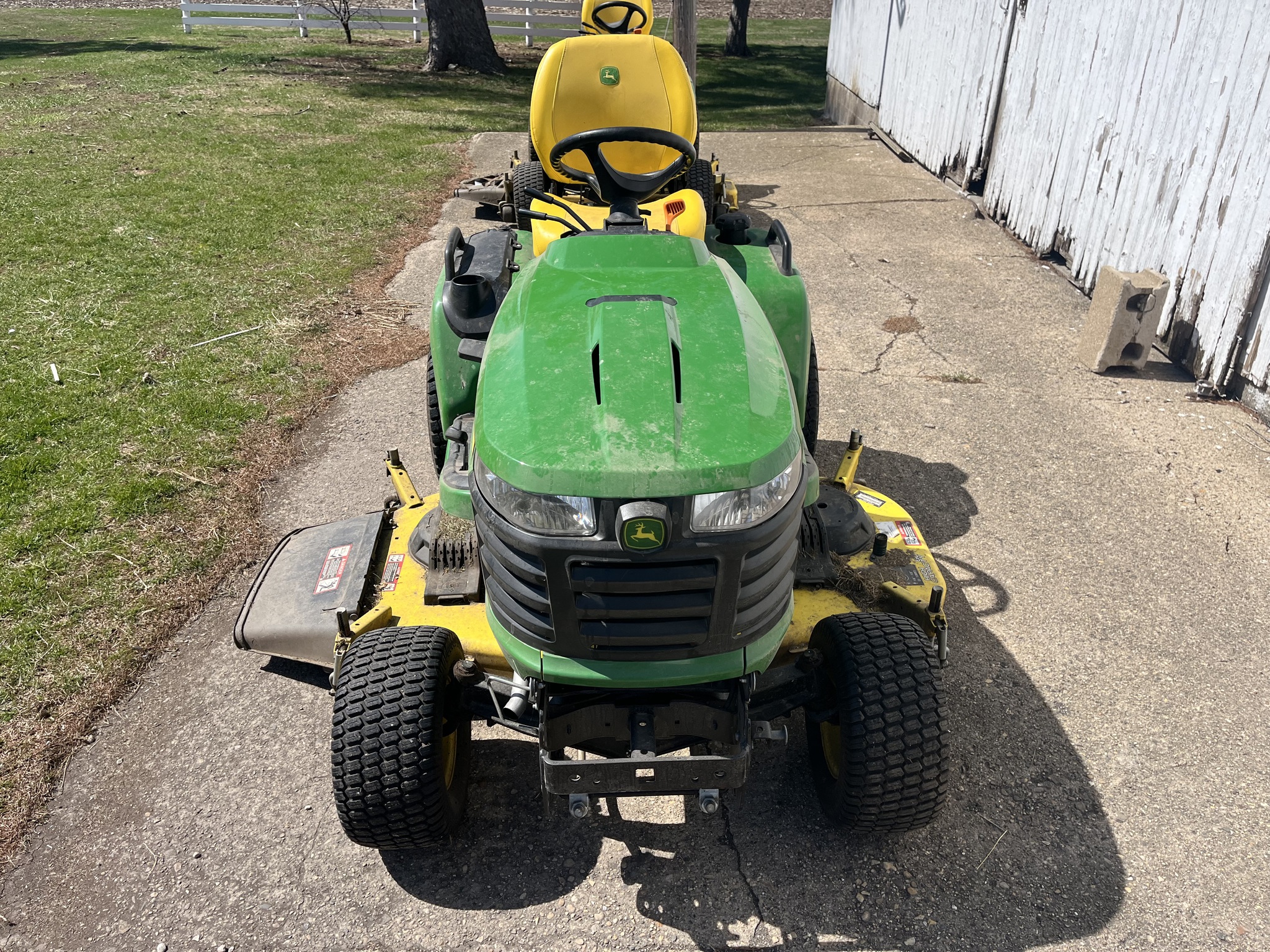  2022 John Deere X730 at Heritage Tractor in Princeton, IL