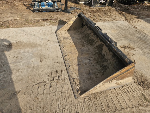 Photo of 2025 John Deere C84