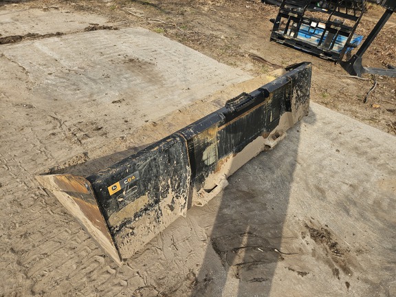 Photo of 2025 John Deere C84