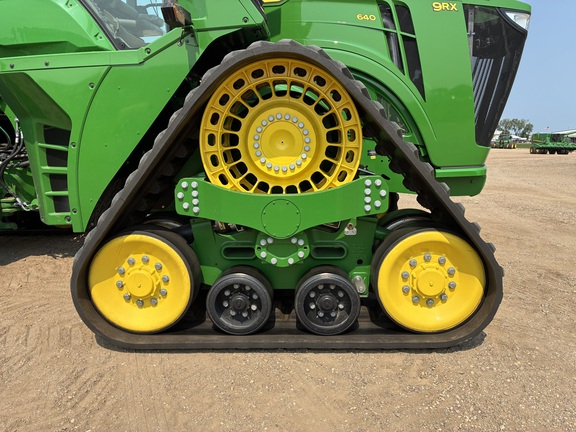 2025 John Deere 9RX 640 - Photo11