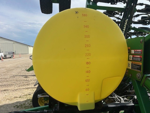2006 John Deere 1990 Air Drills and Seeders