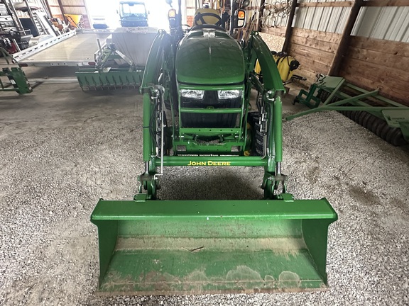 Photo of 2021 John Deere 3039R