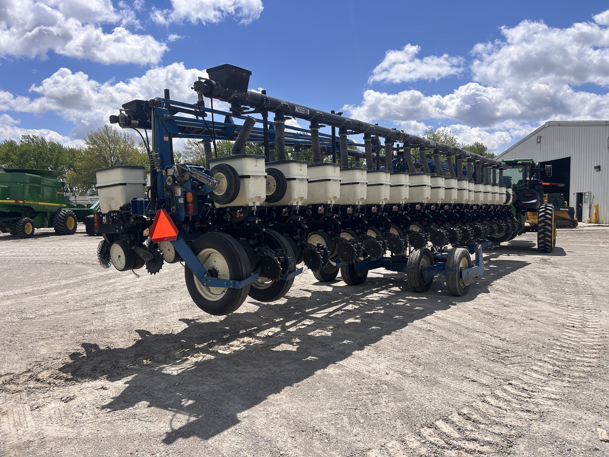 Kinze 3600 Image 5