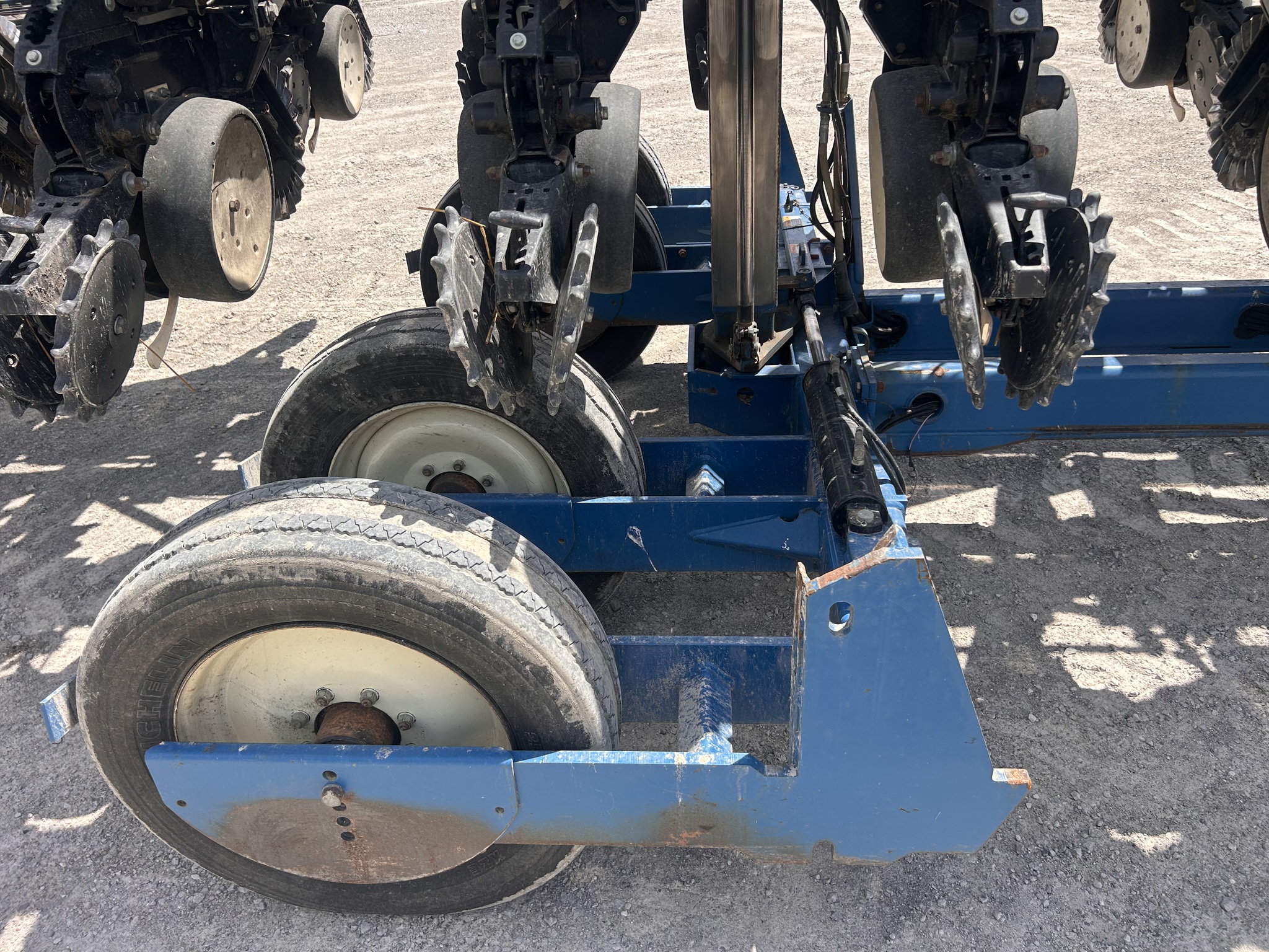 Kinze 3600 Image 15