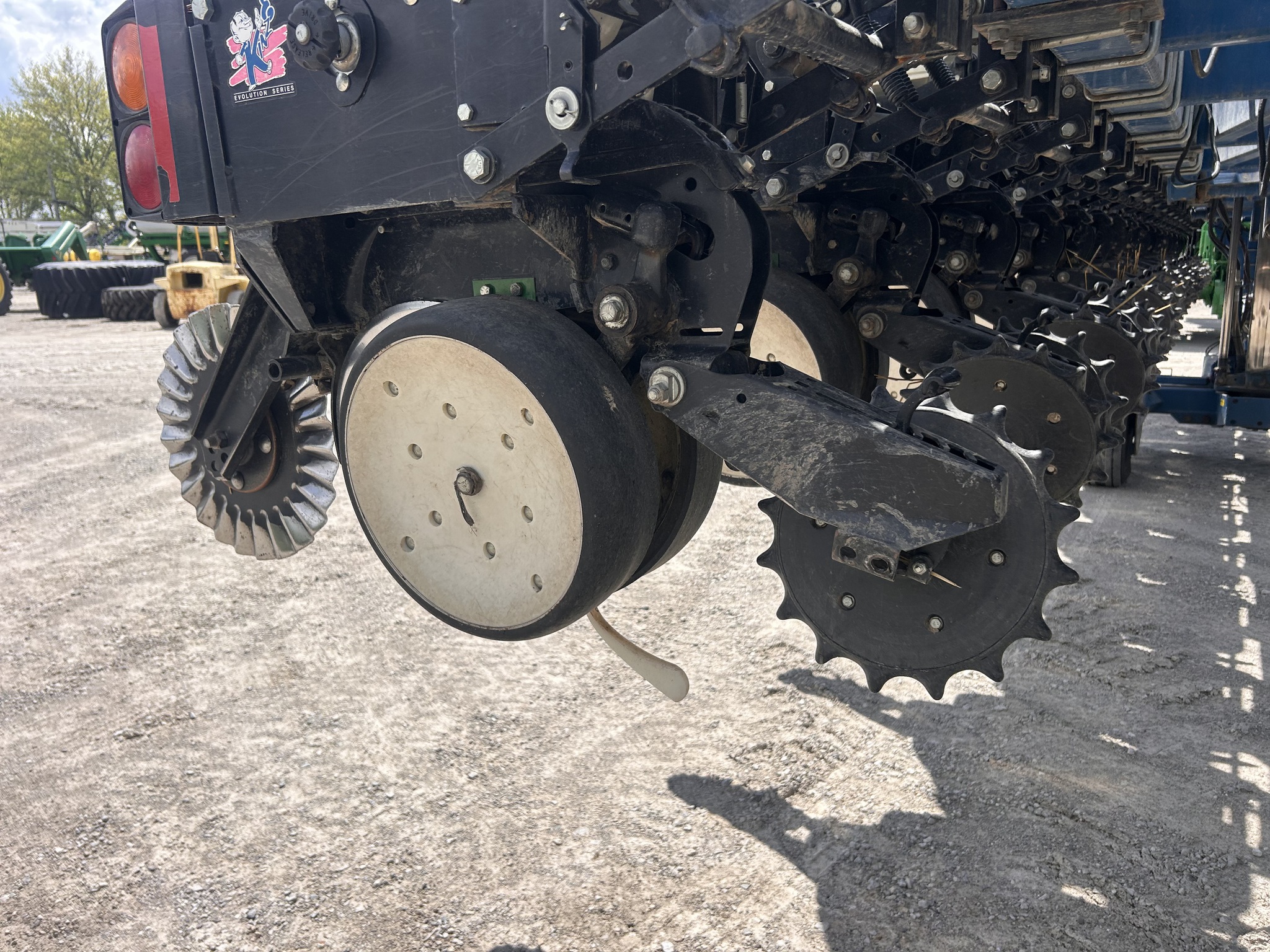 Kinze 3600 Image 25