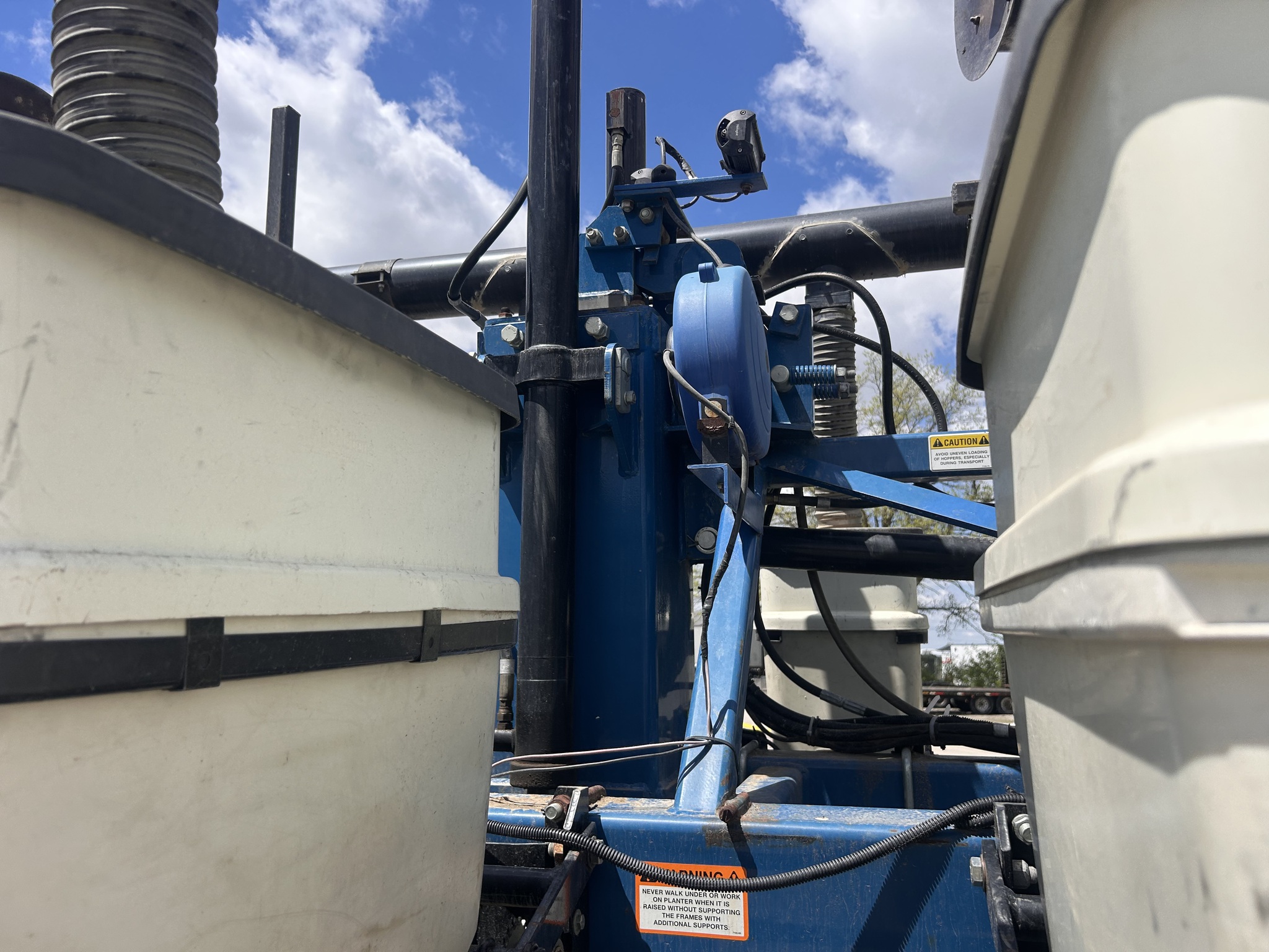 Kinze 3600 Image 30