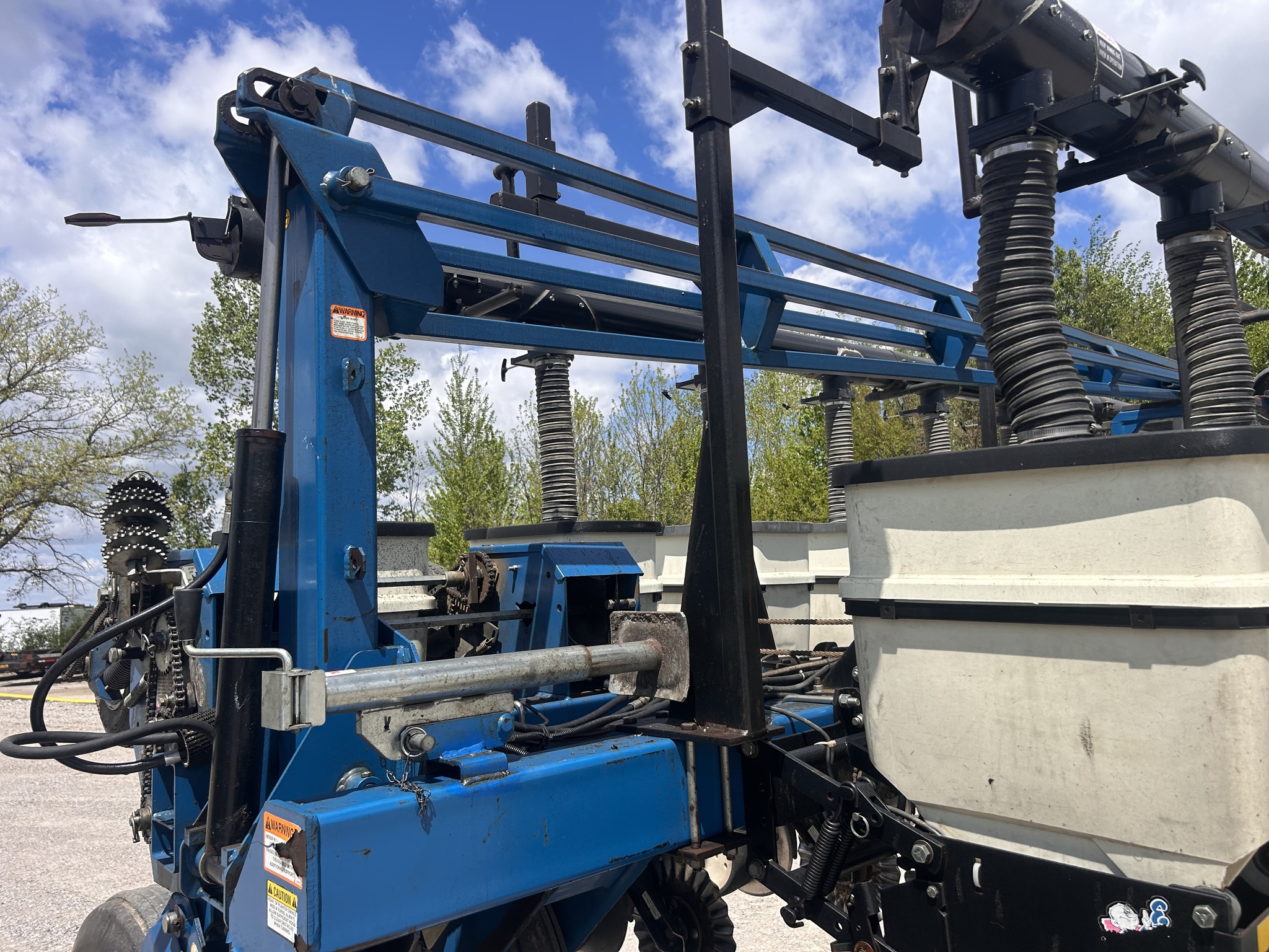 Kinze 3600 Image 32