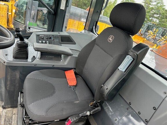 2025 John Deere 544 G