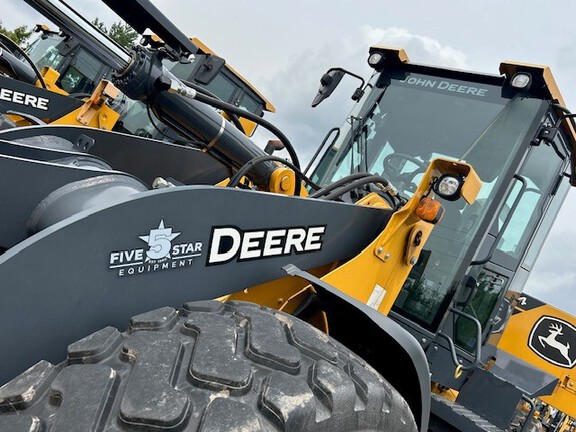 2025 John Deere 544 G
