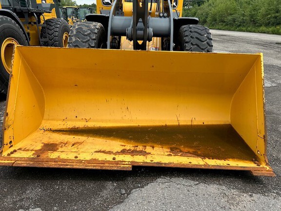 2025 John Deere 544 G