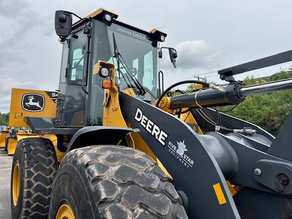 2025 John Deere 544 G
