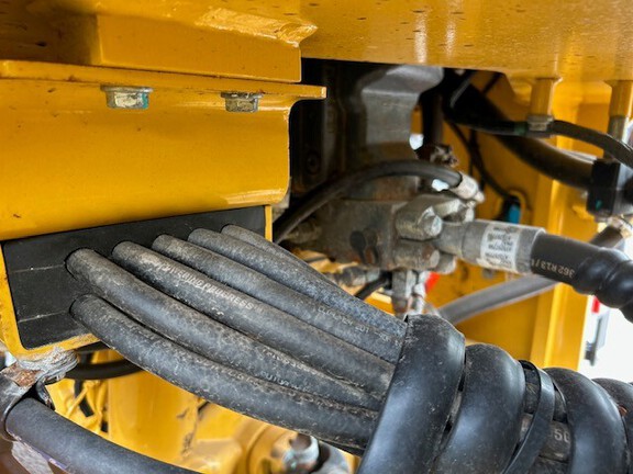 2025 John Deere 544 G