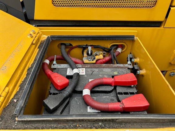 2025 John Deere 544 G