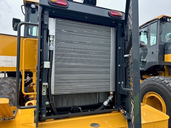 2025 John Deere 544 G