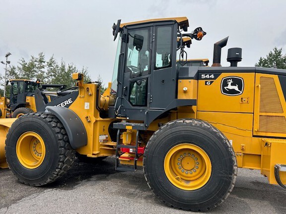 2025 John Deere 544 G