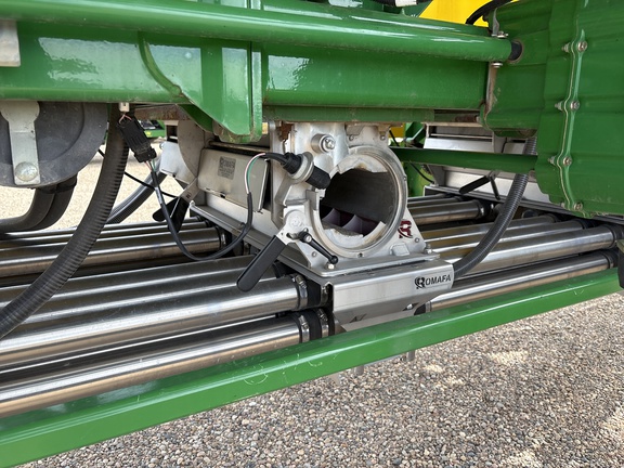 Used 2010 John Deere 1830 Air Drills and Seeders at Horizon Ag & Turf in Lloydminster, AB - Photo18