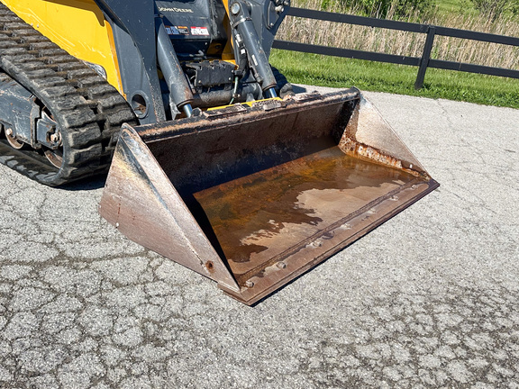 2024 John-Deere 335 P