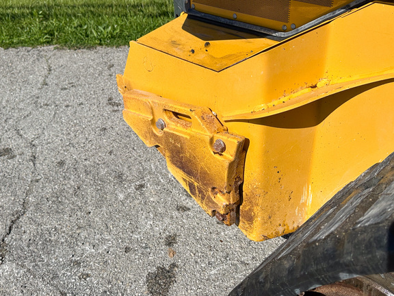 2024 John-Deere 335 P