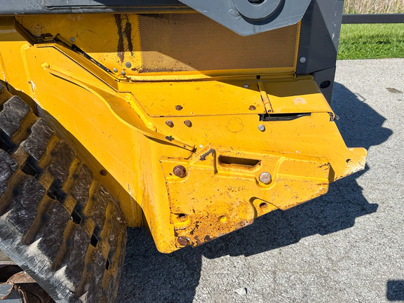 2024 John-Deere 335 P