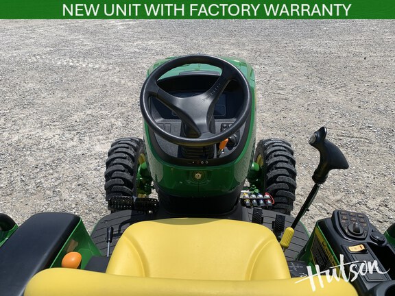 Photo of 2025 John Deere 3046R
