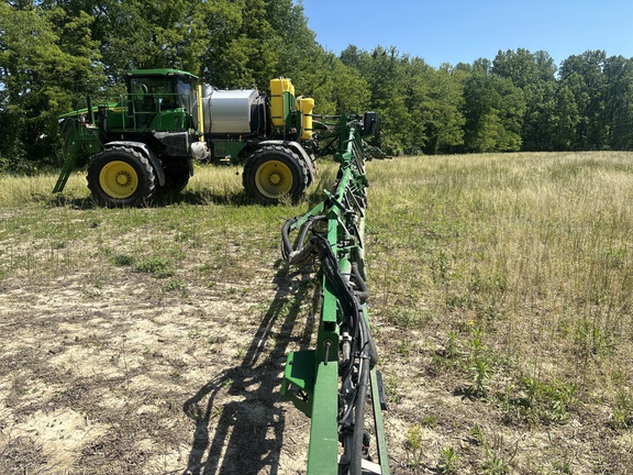 Used 2023 John Deere 410R Self Propelled Sprayers at Koenig Equipment in Knightstown, IN - Photo14