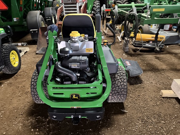 2025 John Deere Z965M EFI - Photo4