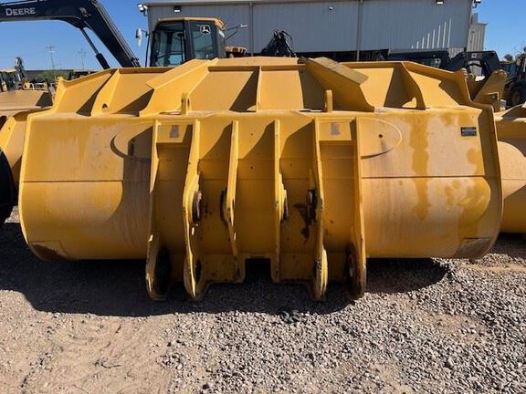 2025 John Deere 844P8.0