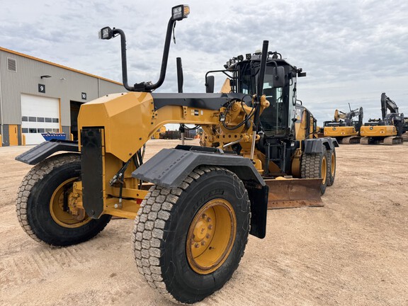 Photo of 2016 Caterpillar 160M