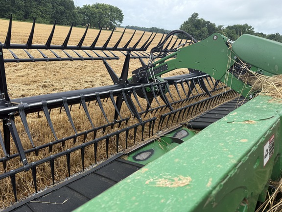 Photo of 2022 John Deere RD40F