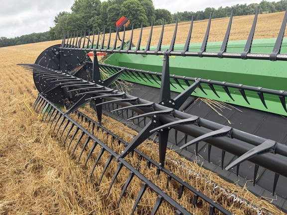Photo of 2022 John Deere RD40F