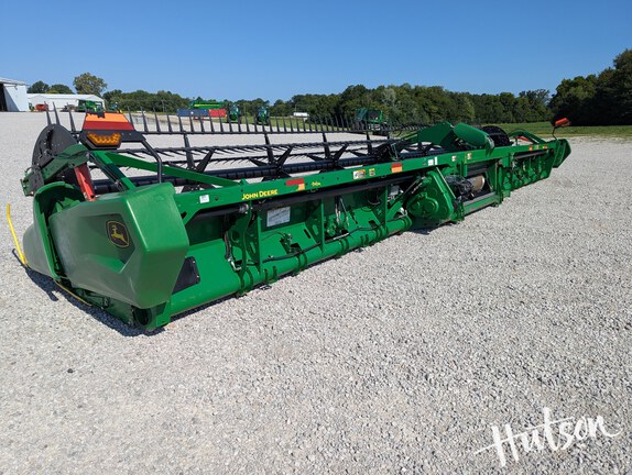 Photo of 2022 John Deere RD40F