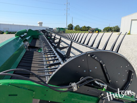 Photo of 2022 John Deere RD40F