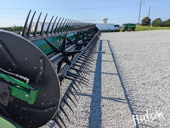 Photo of 2022 John Deere RD40F