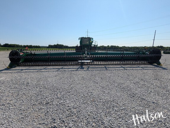 Photo of 2022 John Deere RD40F