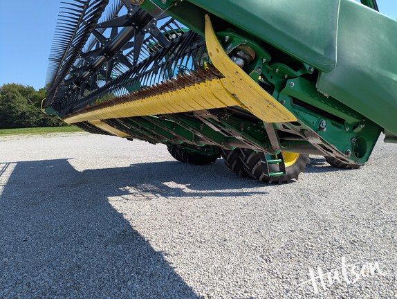 Photo of 2022 John Deere RD40F